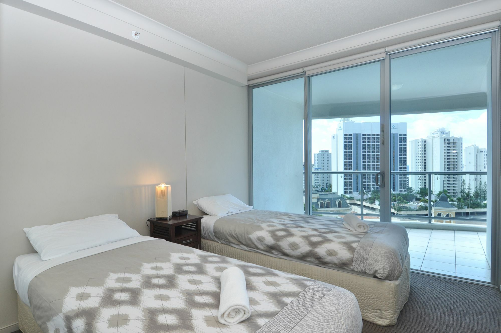 Chevron Renaissance - Hr Surfers Paradise *